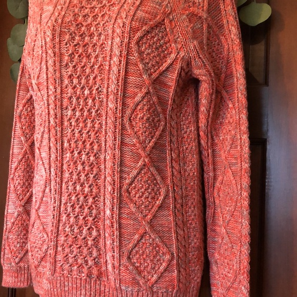 Gap Cable Knit Sweater - Picture 5 of 11